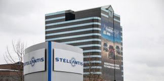 Во “легендарната” фабрика на Stellantis, запира производството на автомобили