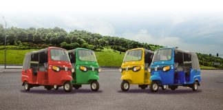 Piaggio Ape оди во историја