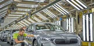 Škoda Auto произвела 925.000 автомобили во 2024 година