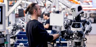Mercedes ангажира нови работници
