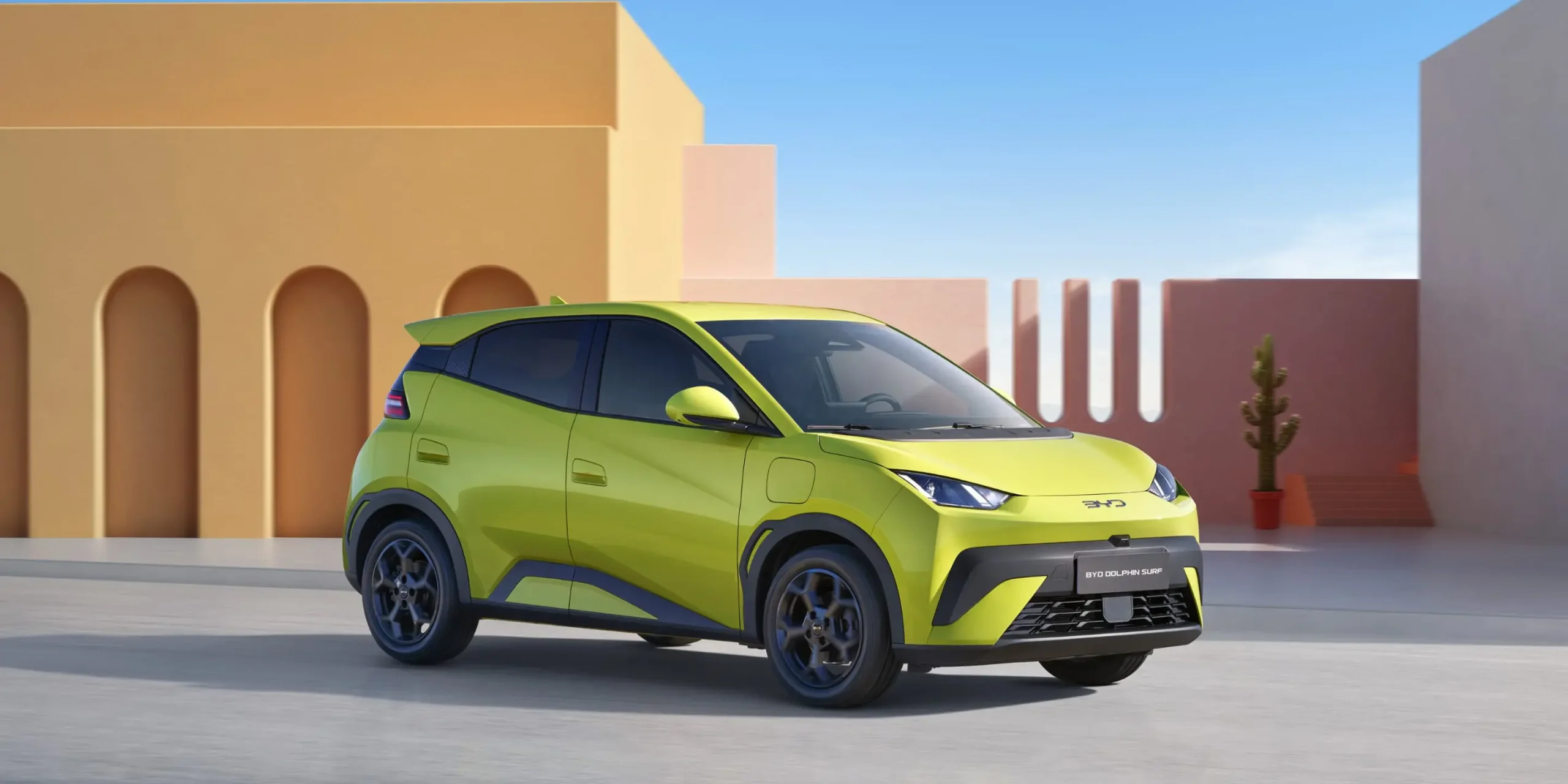 Кинески BYD договори продажба на 5.000 автомобили на еден оператор