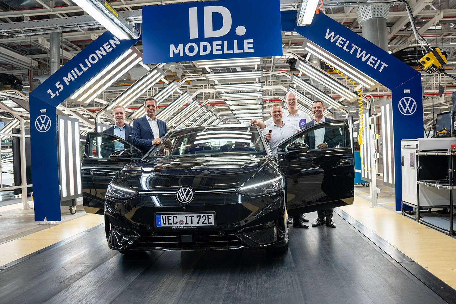 Volkswagen продаде 1,5 милиони електрични автомобили!