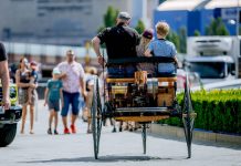 Утре, фамилијарен ден во Mercedes-Benz